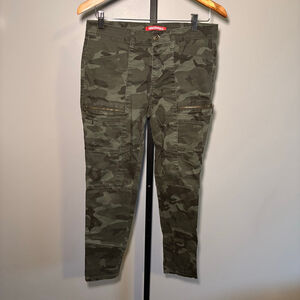 Juniors‎ UNIONBAY Camo Skinny Cargo Pants Size 9 Green Brown